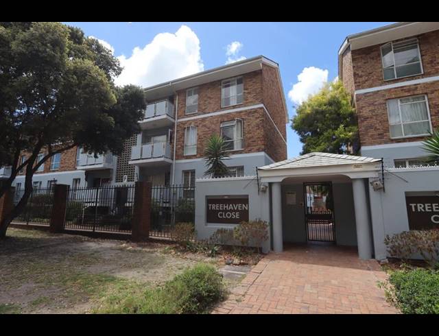 2 BEDROOM APARTMENT FOR SALE IN CLAREMONT